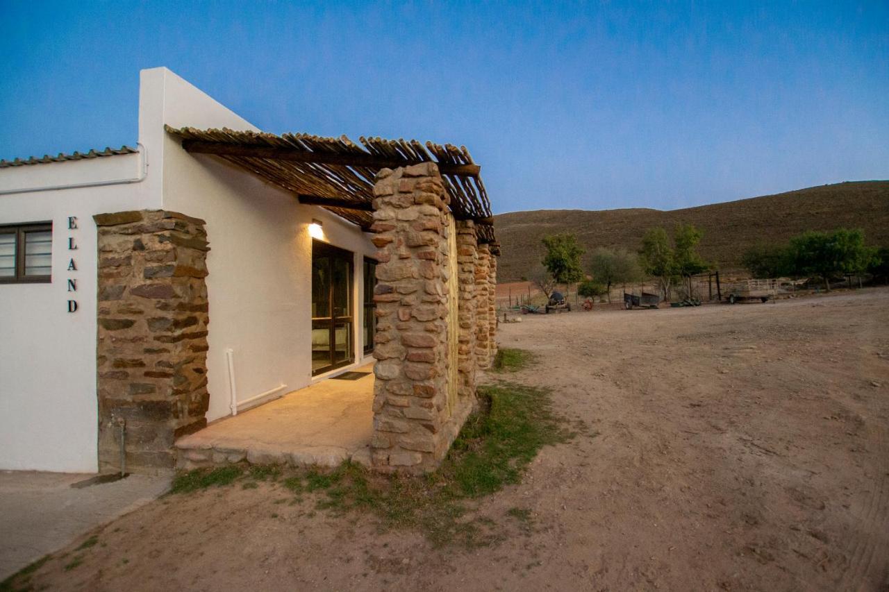 Desert Wind Private Guest And Game Farm Montagu Esterno foto
