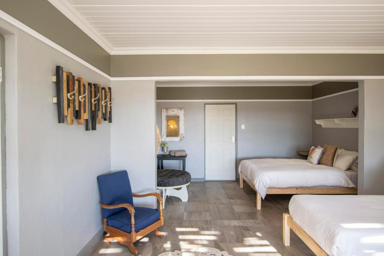 Desert Wind Private Guest And Game Farm Montagu Esterno foto