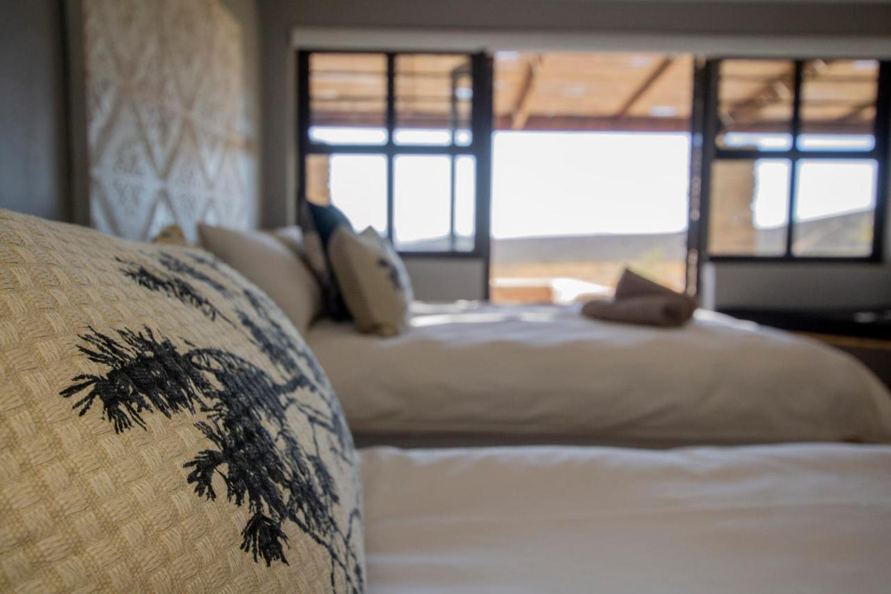 Desert Wind Private Guest And Game Farm Montagu Esterno foto