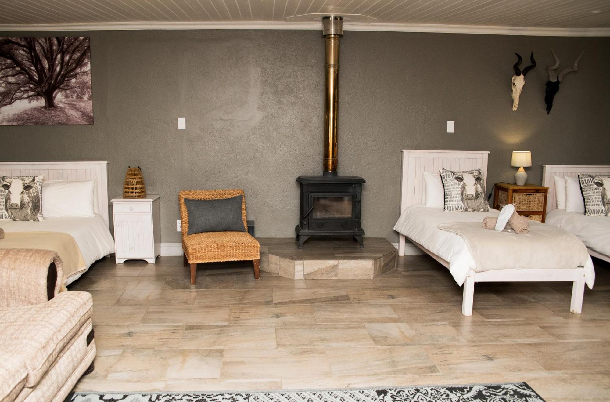 Desert Wind Private Guest And Game Farm Montagu Esterno foto